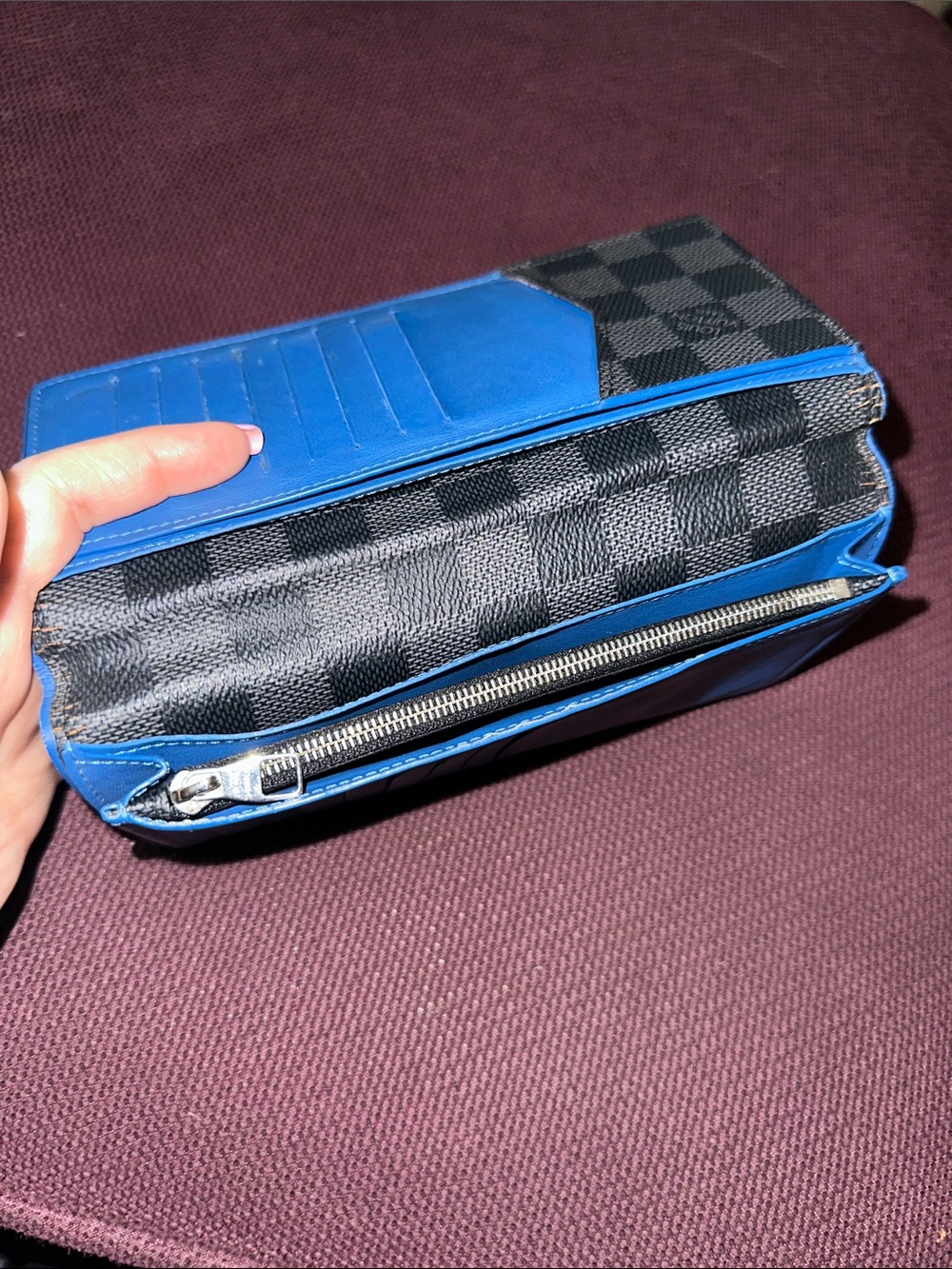 Louis Vuitton Graphite Coated Canvas & Blue Leather Long Brazza Wallet - Picture 9 of 9